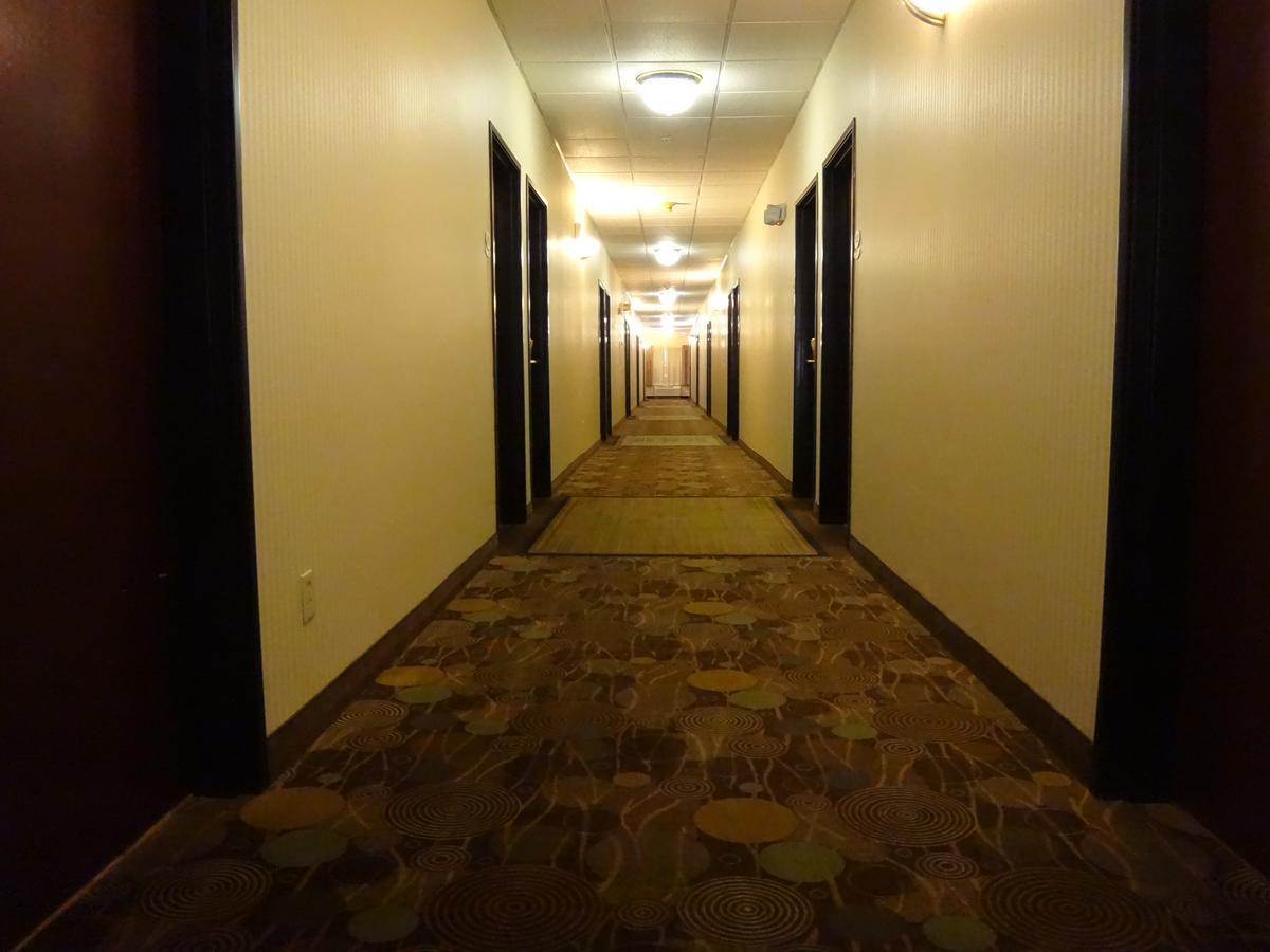 Windsor Inn & Suites Додж Сити Екстериор снимка